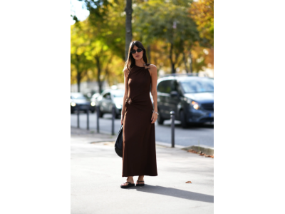 Por que o vestido castanho vai se tornar uma escolha favorita este verão