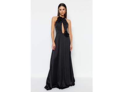 O vestido ideal para cada silhueta: cortes e dicas de estilo