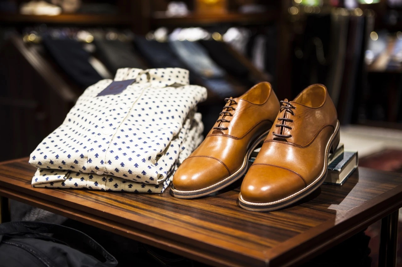 Calçados masculinos de designer de alta qualidade